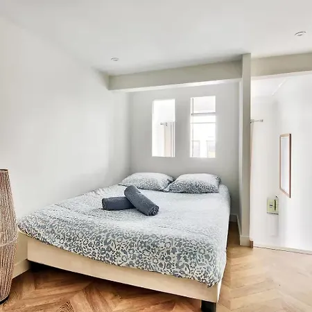 Le Nid Suspendu Apartment *